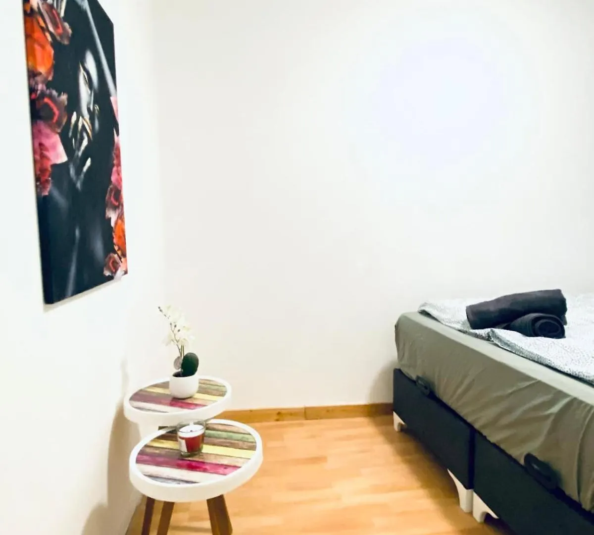 Sweet 3-Bedroom Shared Apartment In A Quiet Neighborhood Bécs