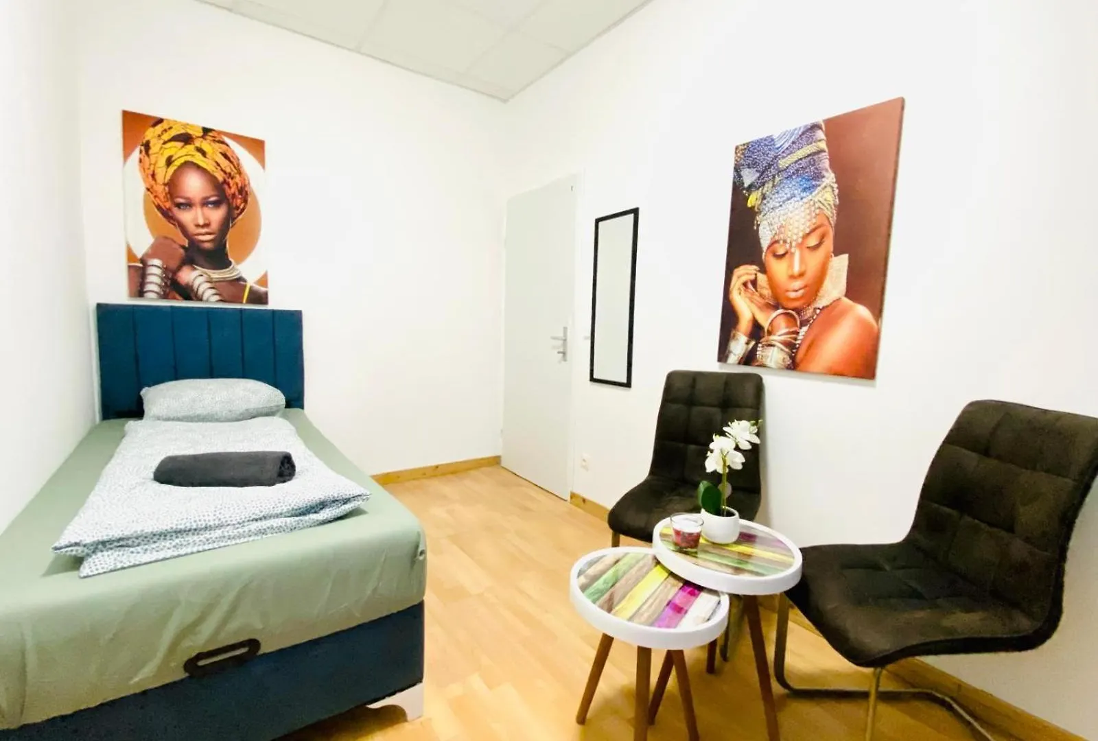 Sweet 3-Bedroom Shared Apartment In A Quiet Neighborhood Bécs