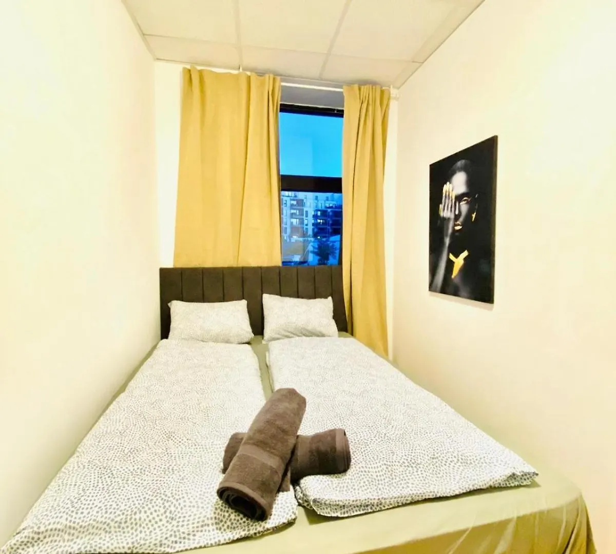 Sweet 3-Bedroom Shared Apartment In A Quiet Neighborhood Wenen Oostenrijk